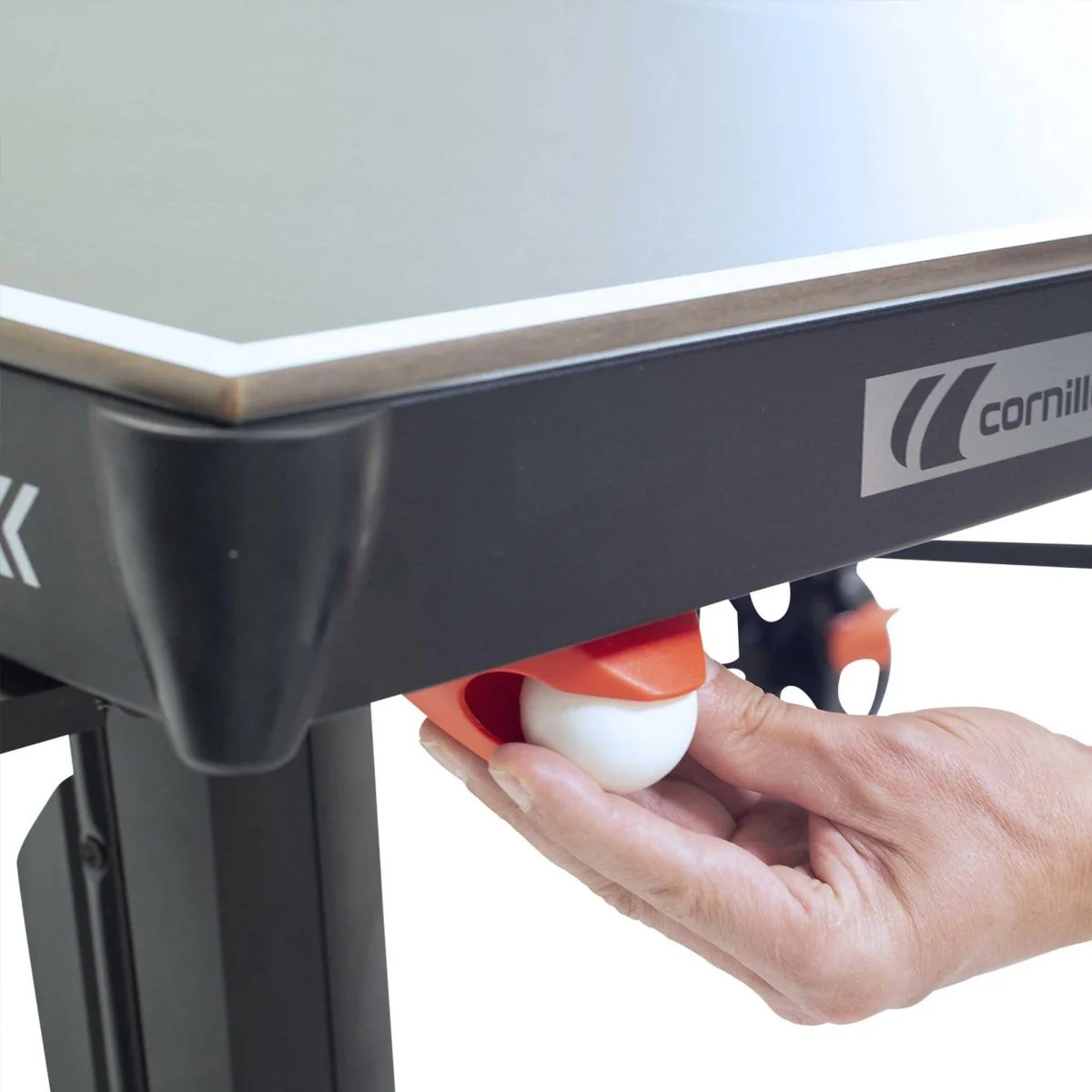 Cornilleau 700X Indoor / Outdoor Table Tennis Table - Image 4